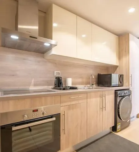 Appartement Ground Floor 2br In Mangroovy, Pool & *